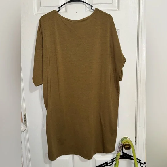 LuLaRoe Brown Irma Tunic - Picture 5 of 5